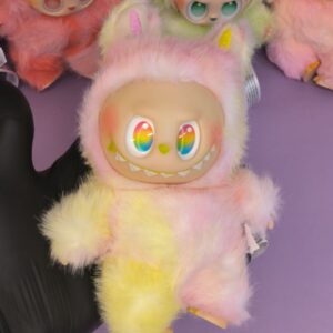 عروسک لبوبو (Labubu) سری انرژی، رنگین کمانی